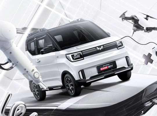 120-170KM小型EV車のWuling Ev車3のドア4の座席小型
