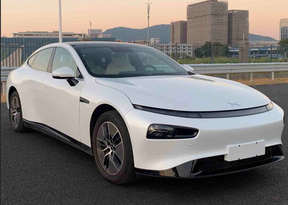 P7 2022年のXiaopengの電気自動車480-670KM中型の優れたIntelligentize