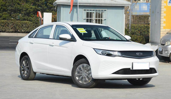 Dihao密集したGeelyの電気自動車421KM 4つのドア速く満たす5つの座席