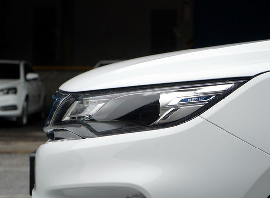 Dihao密集したGeelyの電気自動車421KM 4つのドア速く満たす5つの座席