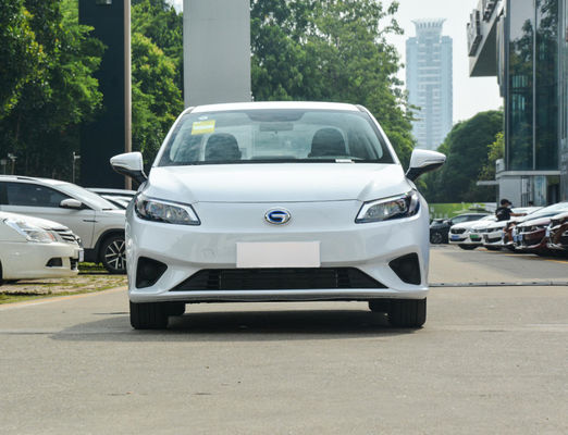 410-510KM GAC AION Sの純粋な電気小型乗用車0.78h速い充満