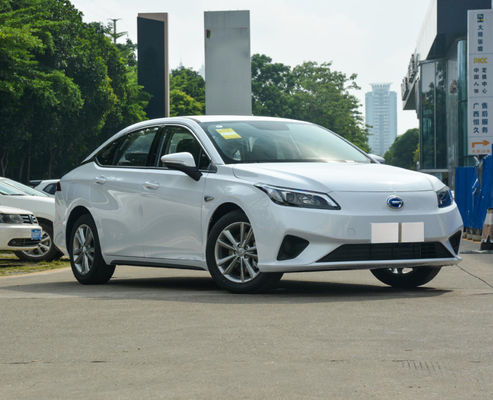 410-510KM GAC AION Sの純粋な電気小型乗用車0.78h速い充満