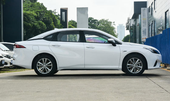 410-510KM GAC AION Sの純粋な電気小型乗用車0.78h速い充満