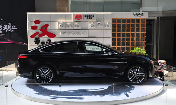 5つのドア5は610-715KM BYD EV車中間の大きいBydハンEvをつける