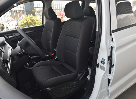 滑らかな運転MPVの電気自動車402KM Changan Auchan A600ev 5の座席