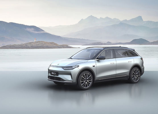 510KMの跳躍によっては電気自動車の跳躍モーターC11 Suvが5つのドア5つの座席自動車に乗る