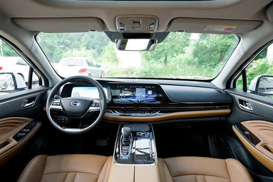 4つのドア5はAIONの電気自動車410KM-510KM Gac AION S Evをつける