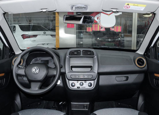 5つのドア4はDongfengモーター電気自動車330KM Dongfeng Fengshen Ex1をつける