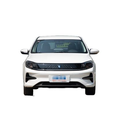 純粋な電気S60EV Dongfeng Ev車4つのドアとの415KM 5つの座席