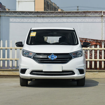 Changan Auchan A600EV 2021 MPVのセダンの電気自動車402KM 5つのドア5-6の座席