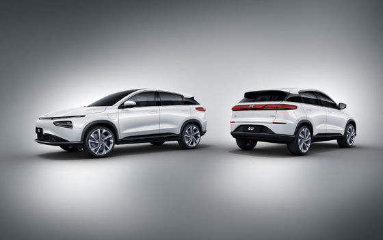 G3i速い2022年のXiaopengの電気自動車460-520KMの長期5つのドアを5つの座席満たす