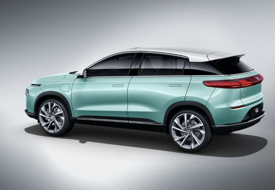 G3i速い2022年のXiaopengの電気自動車460-520KMの長期5つのドアを5つの座席満たす