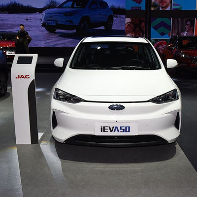 350-402KM JACの電気自動車単一モーターJAC Iev A50自動電気自動車