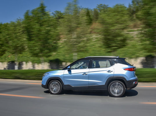 IEVS4 JACの電気自動車402-470KM 5つのドア長くゴルフ練習場を5つの座席