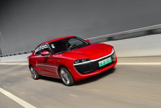 S01跳躍によっては電気自動車2019-2021の305-451KMゼロ放出が自動車に乗る