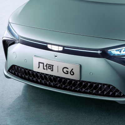 480-620KM Geelyの幾何学G6の自動純粋な電気5つのドア5つの座席