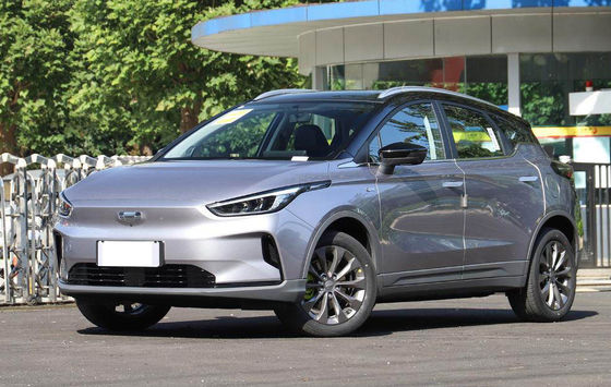 幾何学C Geelyの電気自動車のコンパクト400-550KM 5つのドア5つの座席