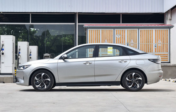 VM E.5 0.55Hの速い充満Ev 410KM - 500KMの純粋な電気4つのドア5つの座席