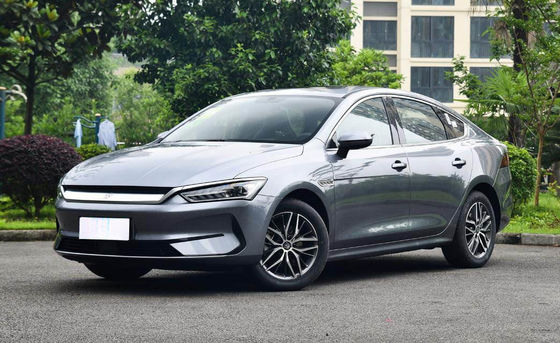 Ev 4のドア5の座席高性能と400-600KM密集したByd Qin