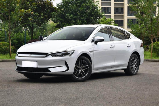 Ev 4のドア5の座席高性能と400-600KM密集したByd Qin