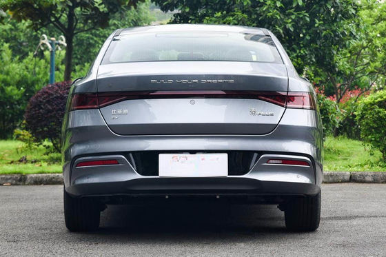 Ev 4のドア5の座席高性能と400-600KM密集したByd Qin