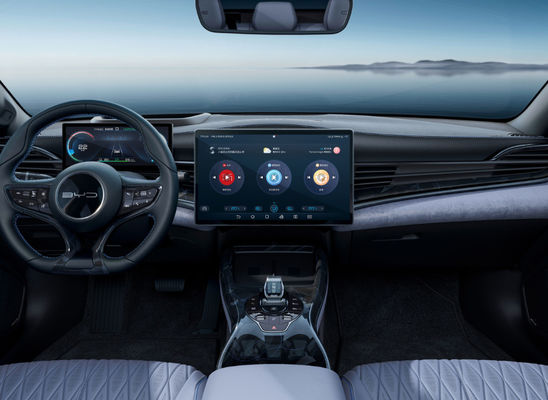 Bydのシールのセダンの電気自動車中型の550-700KM 5つのドア5つの座席