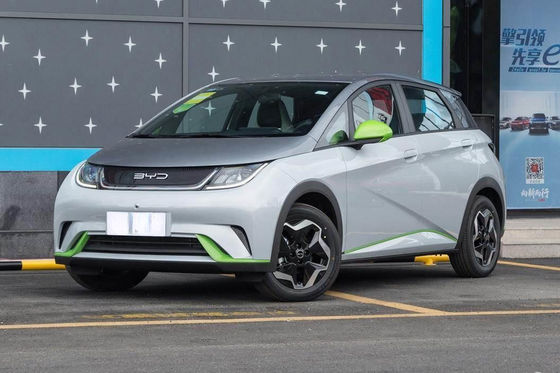 Bydの純粋な電気小型イルカEv 301-405KM 5つのドア5つの座席